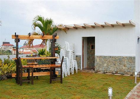Sky Garden Hotel by RedDoorz in Roxas City (Capiz).